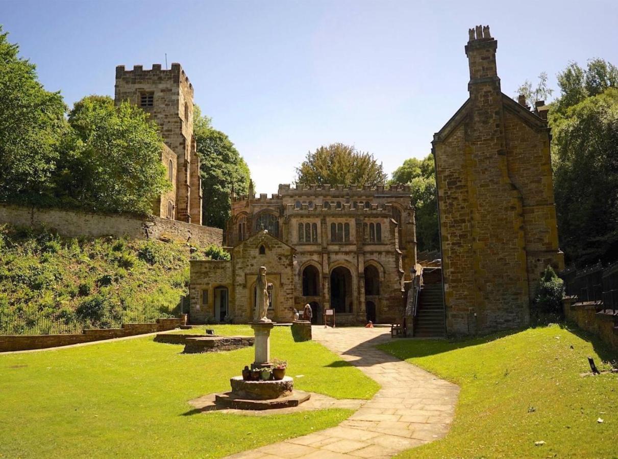 Clwyd Gate Manor Pool Sauna Hottub Cave Wales ルシン エクステリア 写真